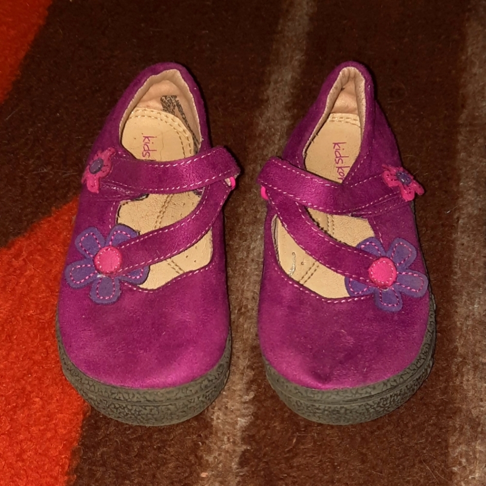 🍀3/15 Kids Korner Floral Girl Shoes